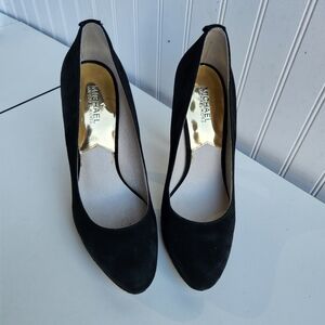 MK Michael Kors 10M High Heel Black Suede leather Shoes heels with Platform